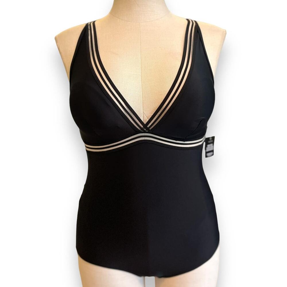 New Torrid Plus Size 5 Black Mesh‎ Trim Busty Padded One Piece Wireless Swimsuit